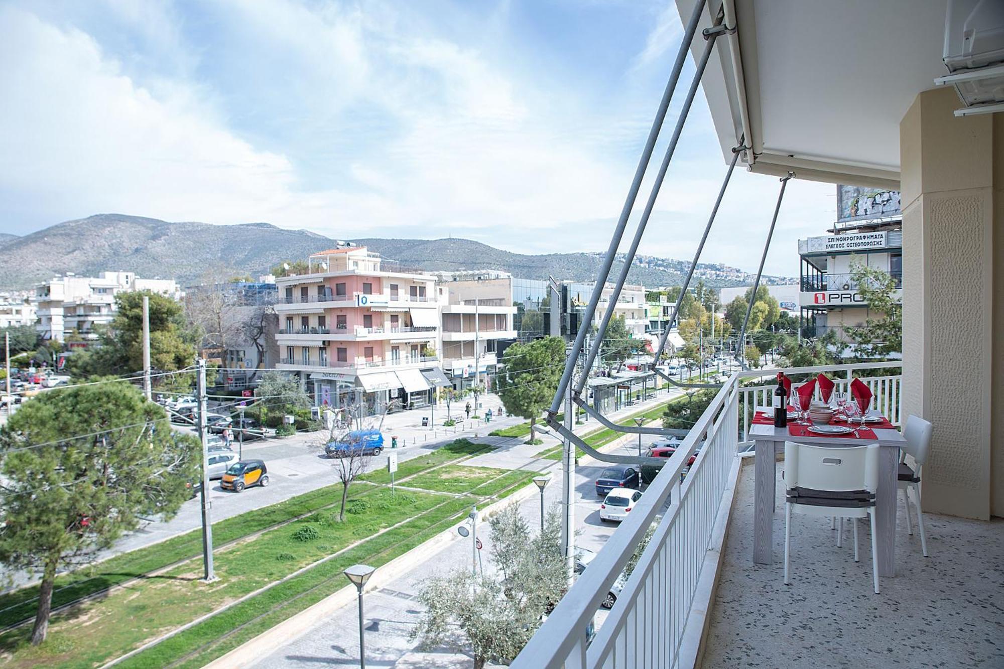 Apartment In Glyfada Center アテネ エクステリア 写真