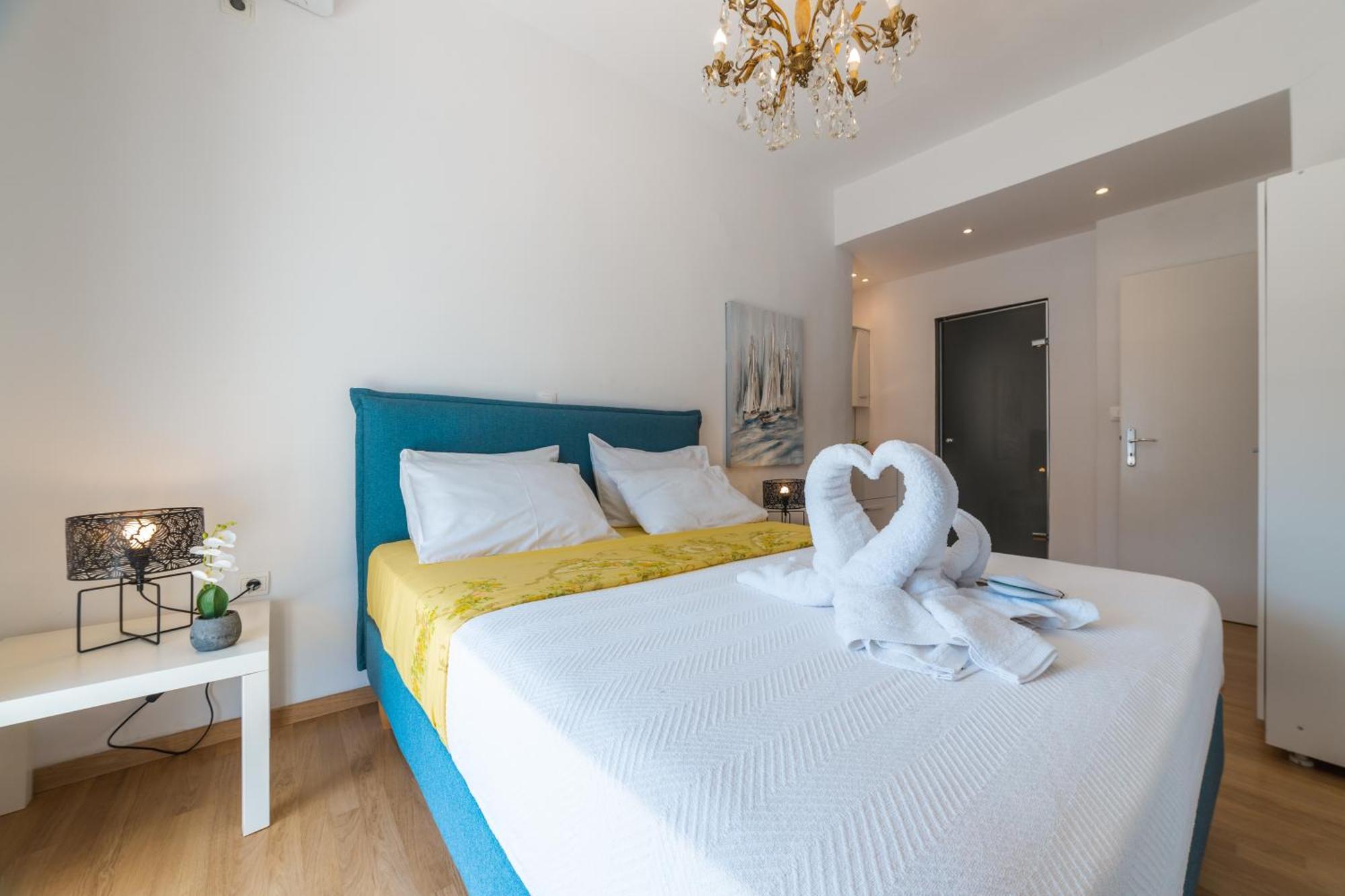 Apartment In Glyfada Center アテネ エクステリア 写真