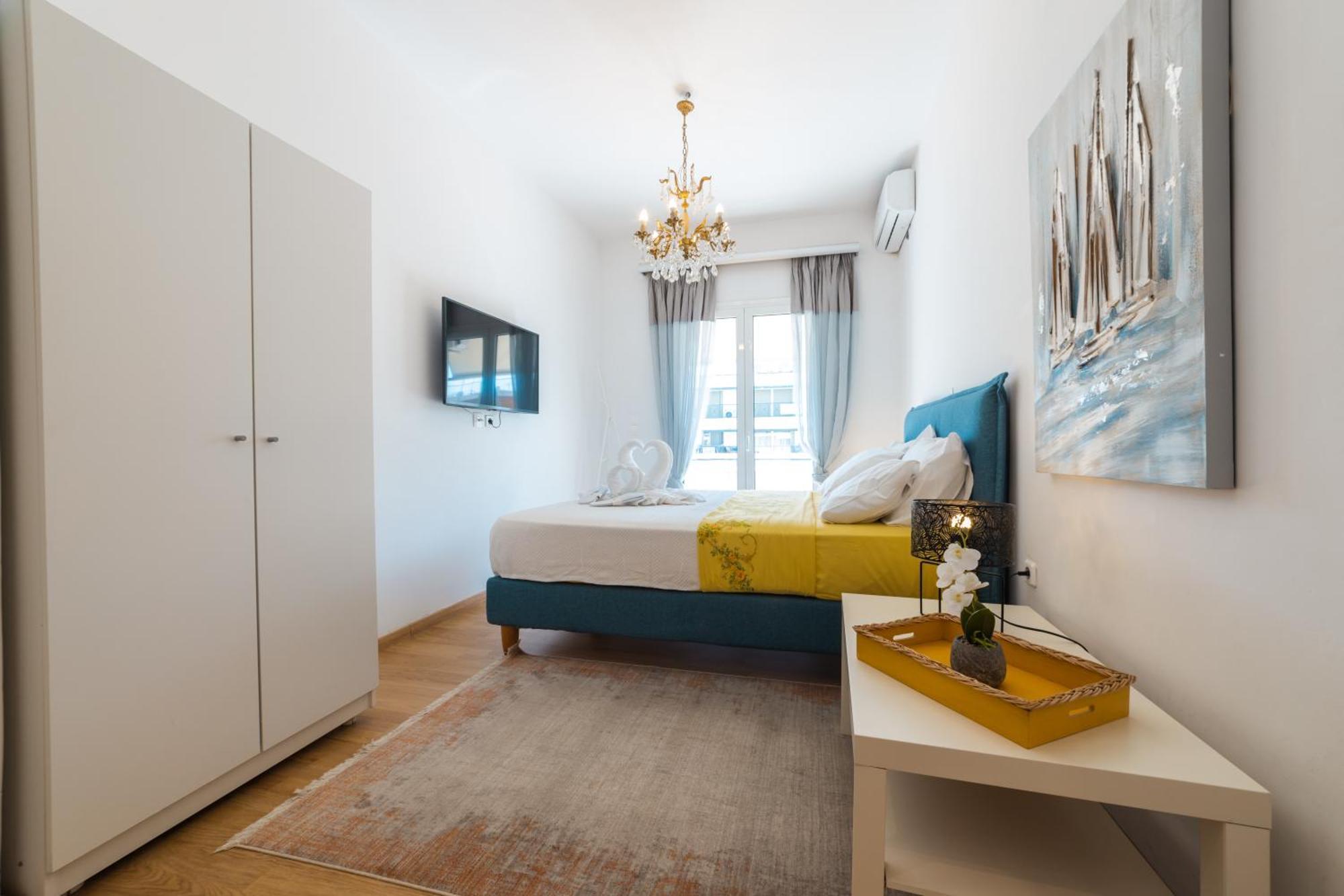 Apartment In Glyfada Center アテネ エクステリア 写真