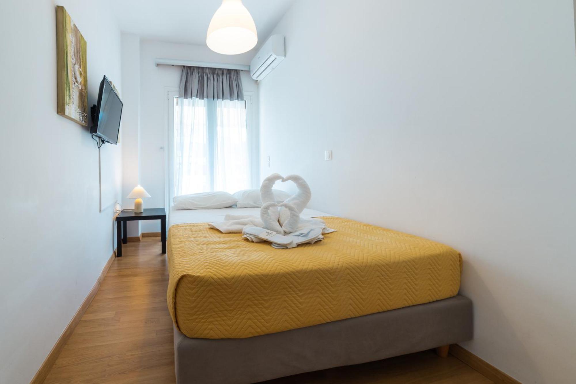 Apartment In Glyfada Center アテネ エクステリア 写真