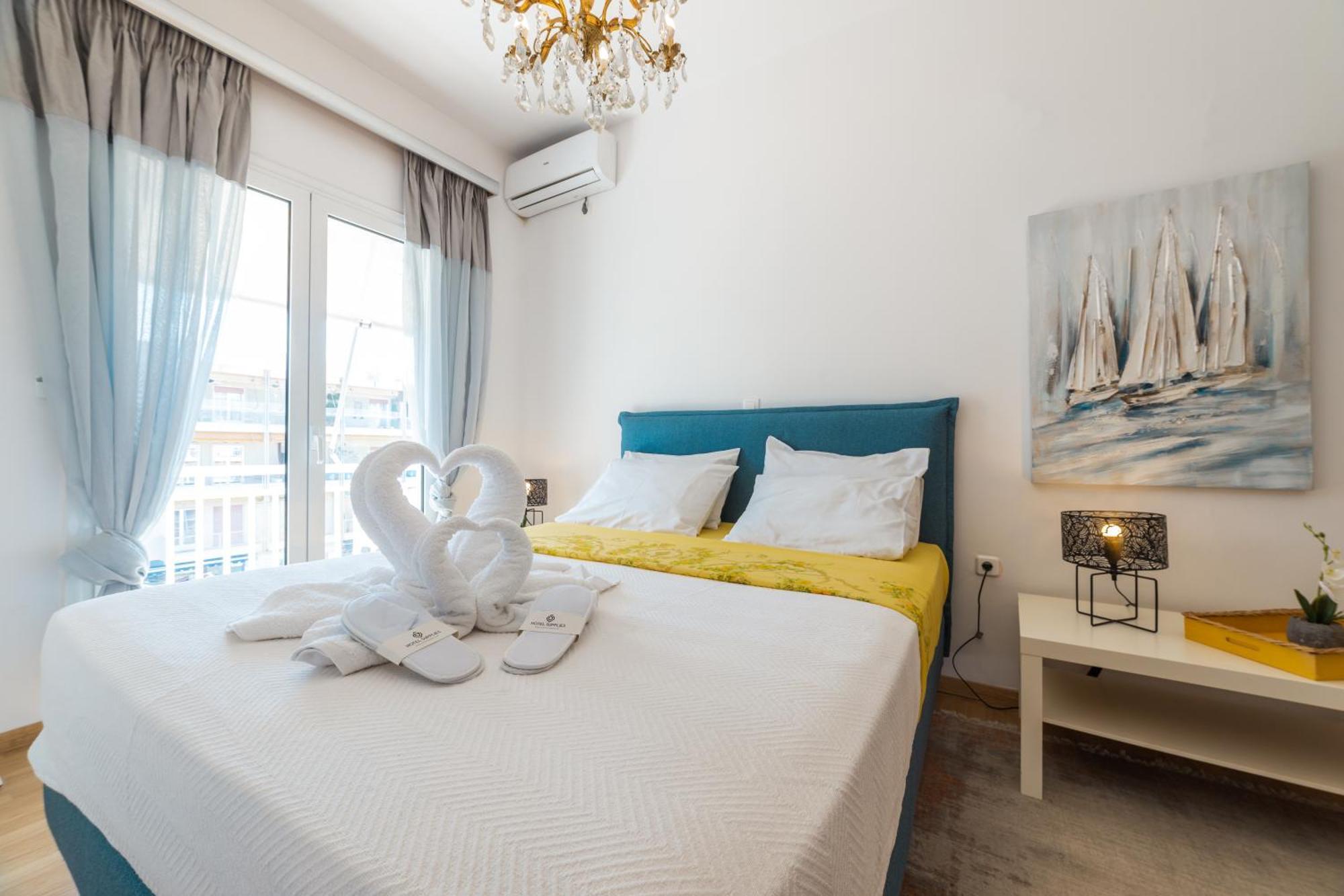 Apartment In Glyfada Center アテネ エクステリア 写真